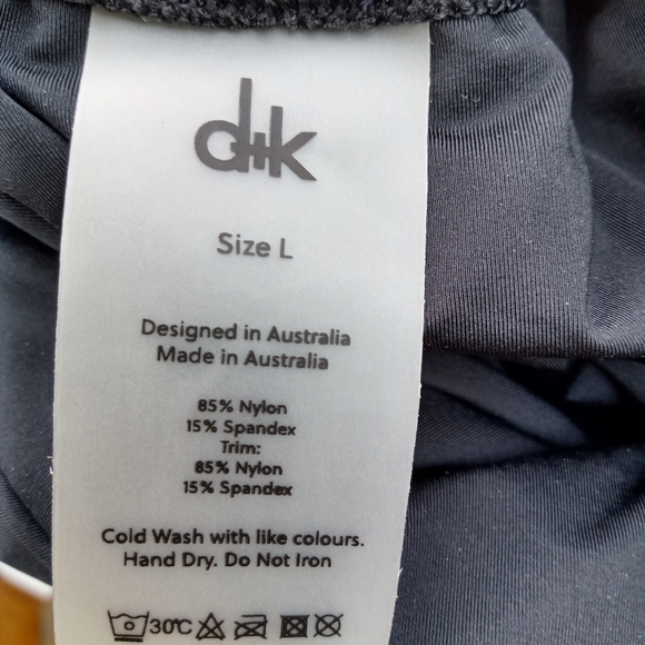 D+K black swimsuit. Size L. - Picture 4 of 4